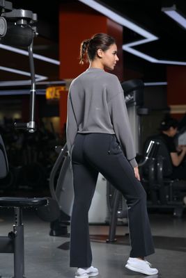 Pantalons de flamme de haute hauteur pour femmes avec poches à l'épreuve des squats
